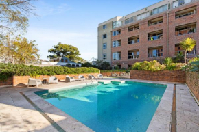 Stylish Studio in the Heart of Newtown with Pool, Sydney